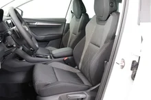Škoda Karoq Selection TDI DSG in Moon-Weiß Metallic