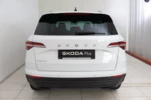 Škoda Karoq Selection TDI DSG in Moon-Weiß Metallic