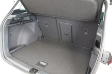 Škoda Karoq Selection TDI DSG in Moon-Weiß Metallic