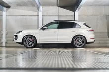 Thumbnail-Foto von Fahrzeug