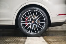 Thumbnail-Foto von Fahrzeug