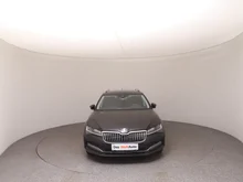 Škoda Superb Combi Style TDI DSG in Black-Magic Perleffekt