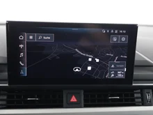Audi A4 Avant 35 TDI S line in MYTHOSSCHWARZ METALLIC