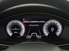 Audi A4 Avant 35 TDI S line in MYTHOSSCHWARZ METALLIC