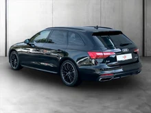Audi A4 Avant 35 TDI S line in MYTHOSSCHWARZ METALLIC