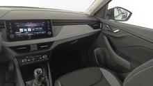 Škoda Kamiq Selection TSI in Black-Magic Perleffekt