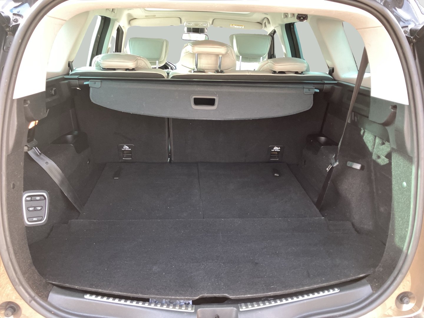 Renault Grand Scénic Blue dCi 150 EDC Initiale | Bild 24 von 26