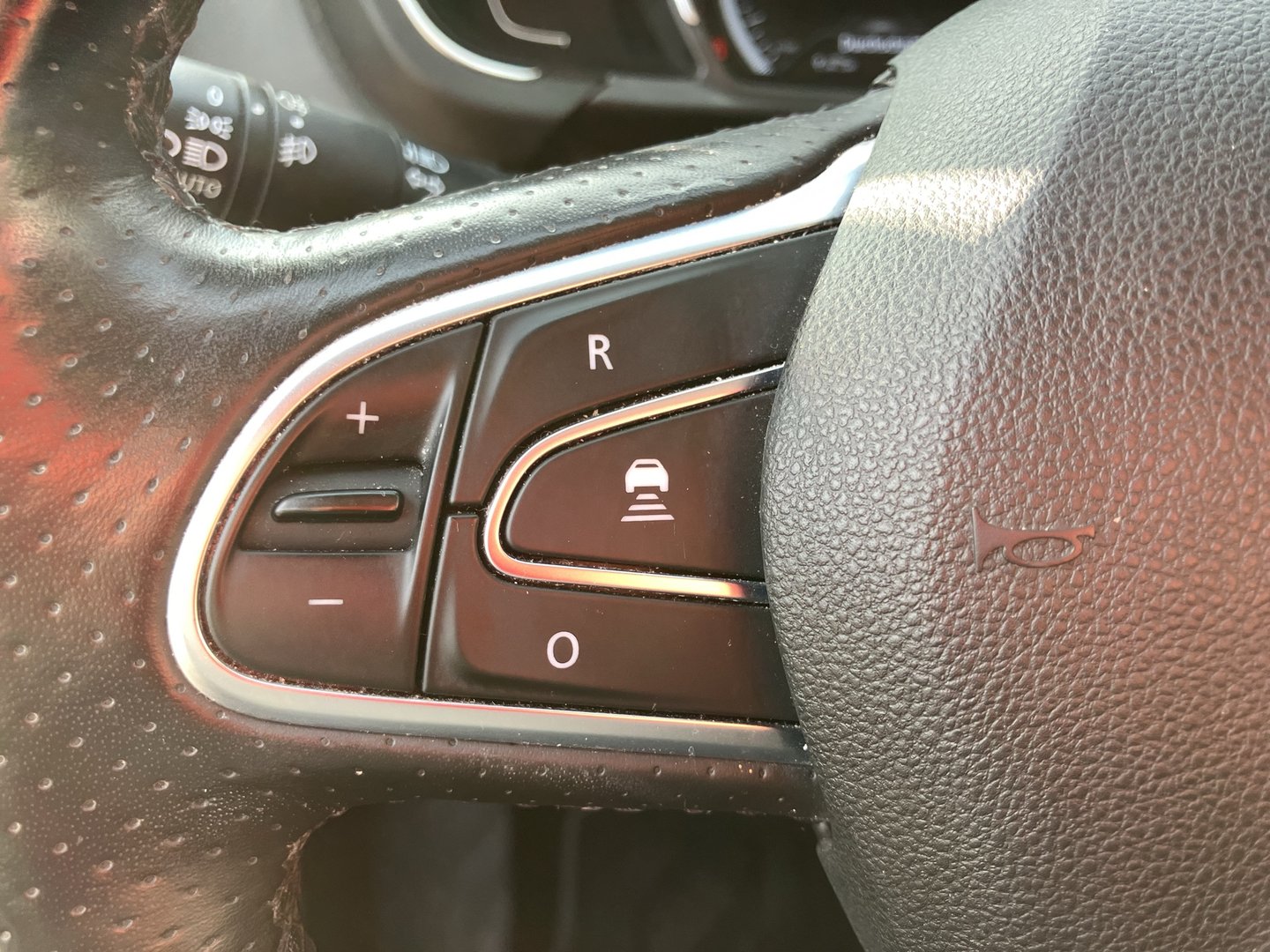 Renault Grand Scénic Blue dCi 150 EDC Initiale | Bild 14 von 26