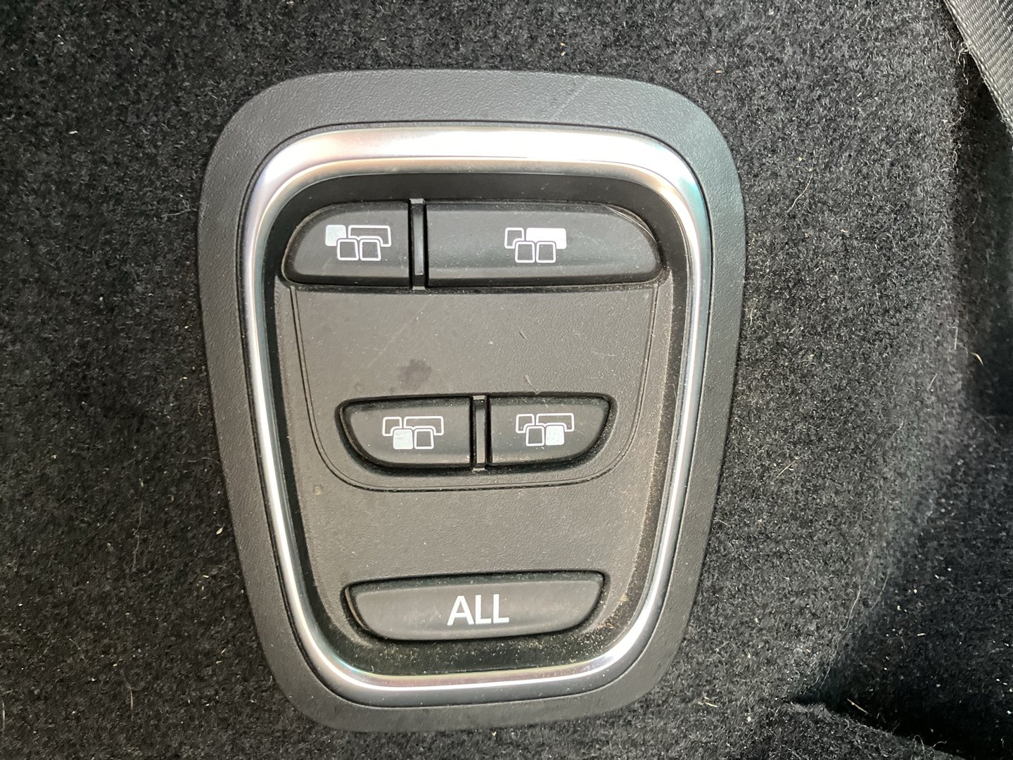 Renault Grand Scénic Blue dCi 150 EDC Initiale | Bild 23 von 26