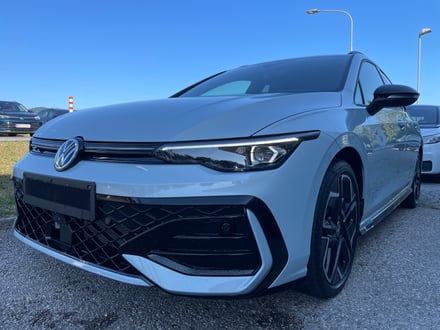 VW Golf Variant R-Line TDI DSG