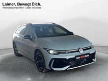 VW Golf Variant R-Line TDI DSG in Crystal Ice Blue  Metallic