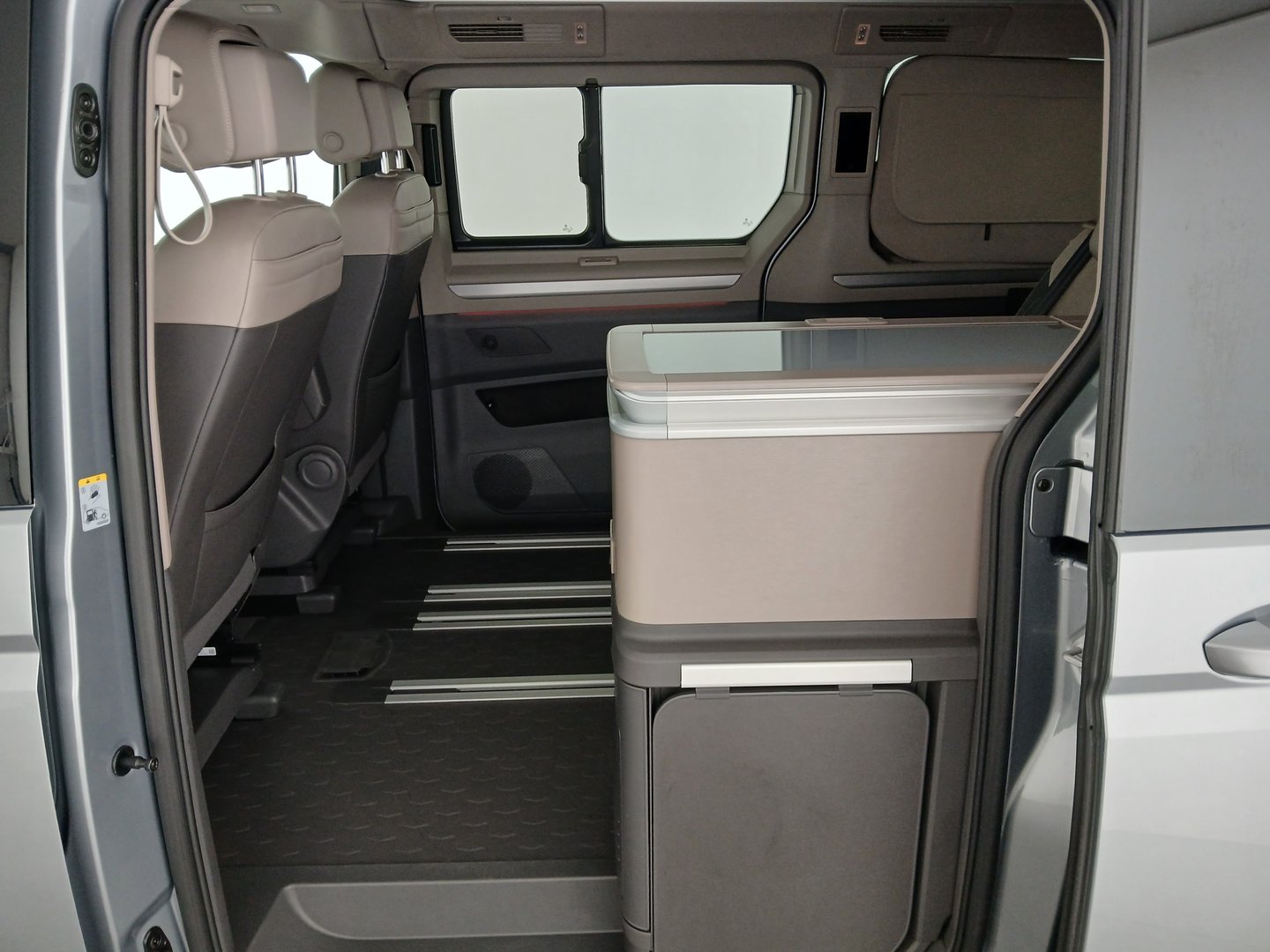 VW California Ocean eHybrid 180 kW 4M | Bild 31 von 40