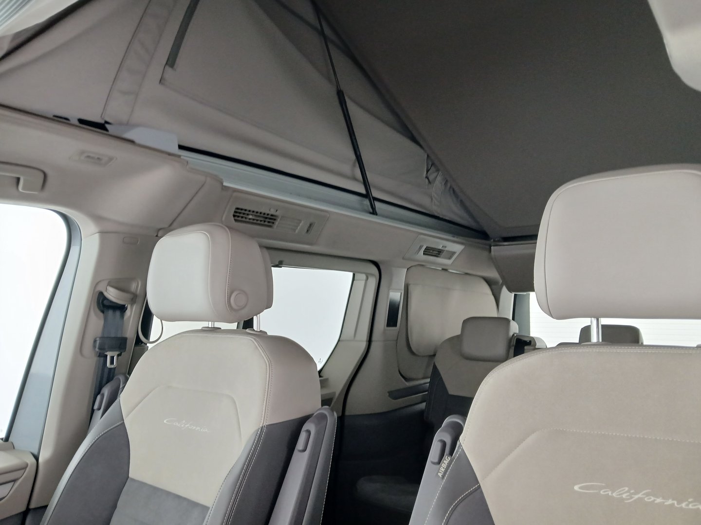 VW California Ocean eHybrid 180 kW 4M | Bild 38 von 40