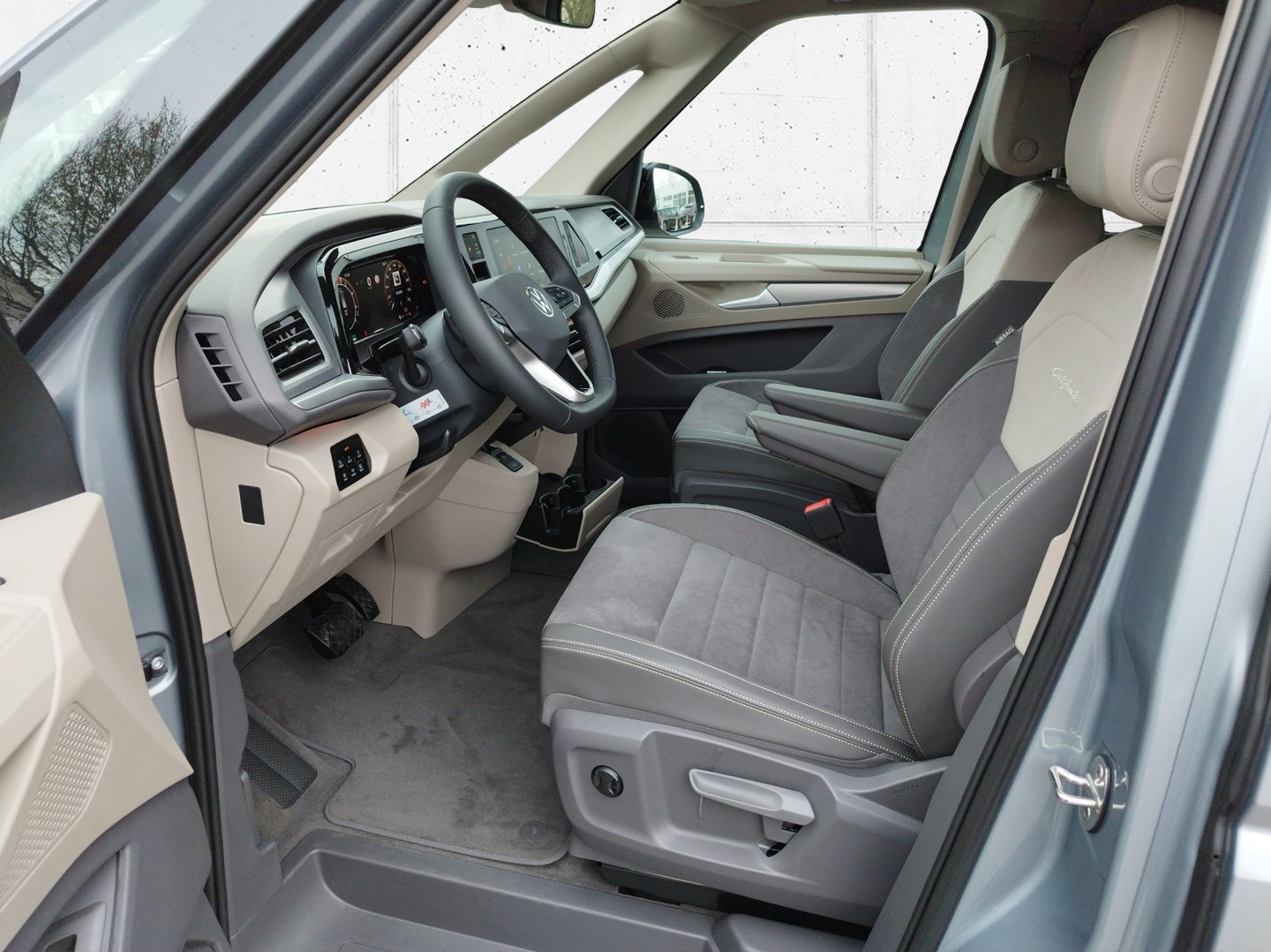 VW California Ocean eHybrid 180 kW 4M | Bild 6 von 25