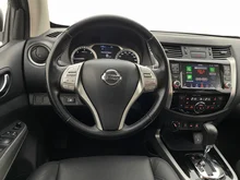 Nissan Navara NP300 Acenta Double Cab 4x4 in weiß