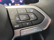 VW Golf Variant Business TDI in Mondsteingrau