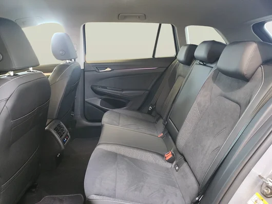 Bild eines Golf Variant Business TDI