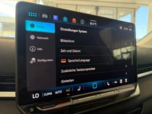 VW T-Roc Life eTSI DSG in Pure White Dach Black Uni