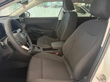 VW T-Roc Life eTSI DSG in Pure White Dach Black Uni