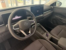 VW T-Roc Life eTSI DSG in Pure White Dach Black Uni