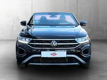 VW T-Roc Cabriolet Style TSI in DEEP BLACK PERLEFFEKT