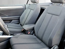 VW T-Roc Cabriolet Style TSI in DEEP BLACK PERLEFFEKT