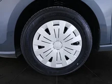 SEAT Ibiza Reference 1.0 TSI 95PS in Magnet-Grau Metallic