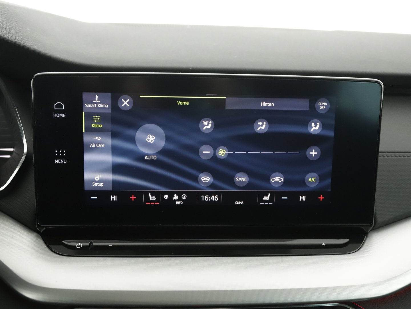 Škoda OCTAVIA Combi Ambition TDI DSG | Bild 11 von 15