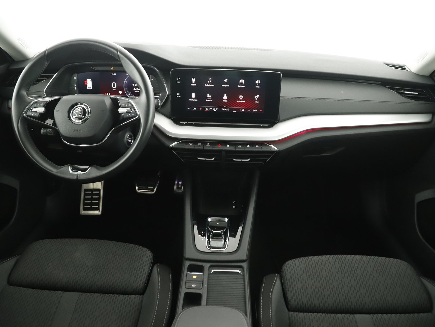 Škoda OCTAVIA Combi Ambition TDI DSG | Bild 6 von 15