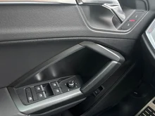 Audi Q3 35 TFSI S line exterieur in Daytonagrau perleffekt