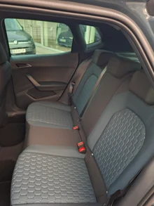 SEAT Arona Style Edition 1.0 TSI DSG in Fjord-Blau Dach Nacht-Schwarz