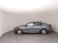 Škoda Octavia Sportline TSI mHEV DSG in Graphit-Grau Metallic