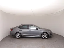 Škoda Octavia Sportline TSI mHEV DSG in Graphit-Grau Metallic