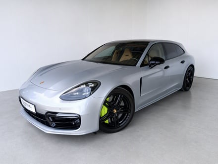 Porsche Panamera 4 E-Hybrid Sport Turismo