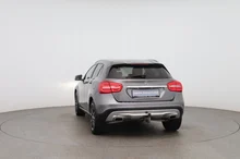 Mercedes GLA GLA 220 CDI / d 4Matic in mountaingrau-metallic