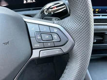 VW Tiguan Sport TDI 4MOTION DSG in Pure White
