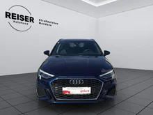 Audi A3 Sportback 35 TFSI S line exterieur in navarrablau metallic
