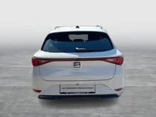 SEAT Leon SP Kombi Style Edition 1.5 eTSI DSG in Candy-Weiß