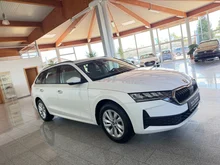 Škoda Octavia Combi Essence TSI in Alaska-Weiß