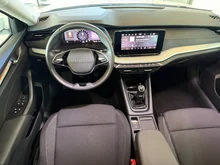 Škoda Octavia Combi Essence TSI in Alaska-Weiß