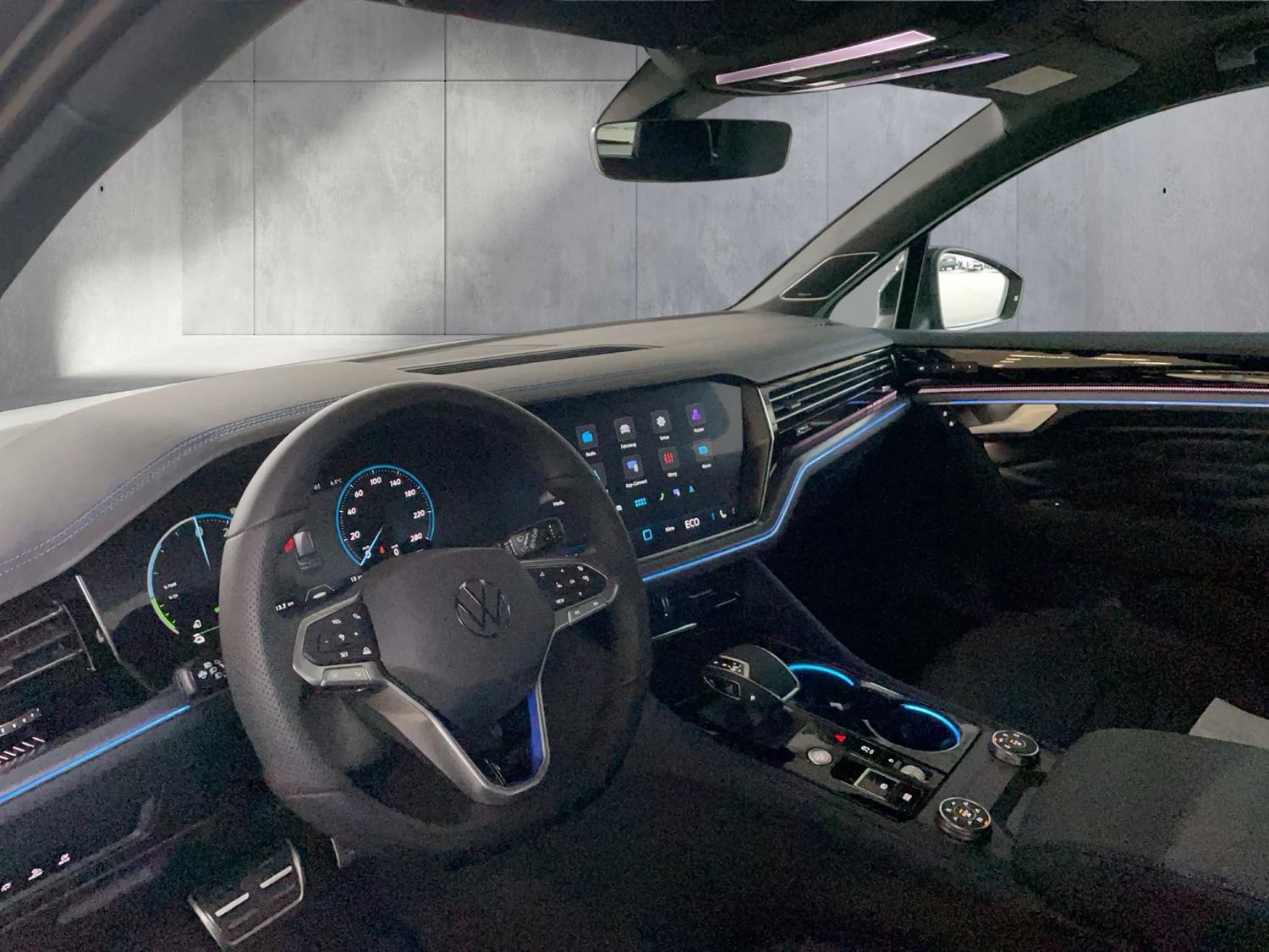 Bild eines VW Touareg R eHybrid TSI 4M. Final Edition