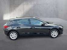 SEAT Leon Style Edition 1.5 TSI 115 PS in Nacht-Schwarz Metallic