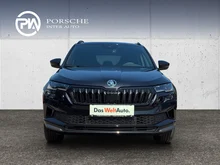 Škoda Karoq Sportline TSI DSG ACT in Black-Magic Perleffekt