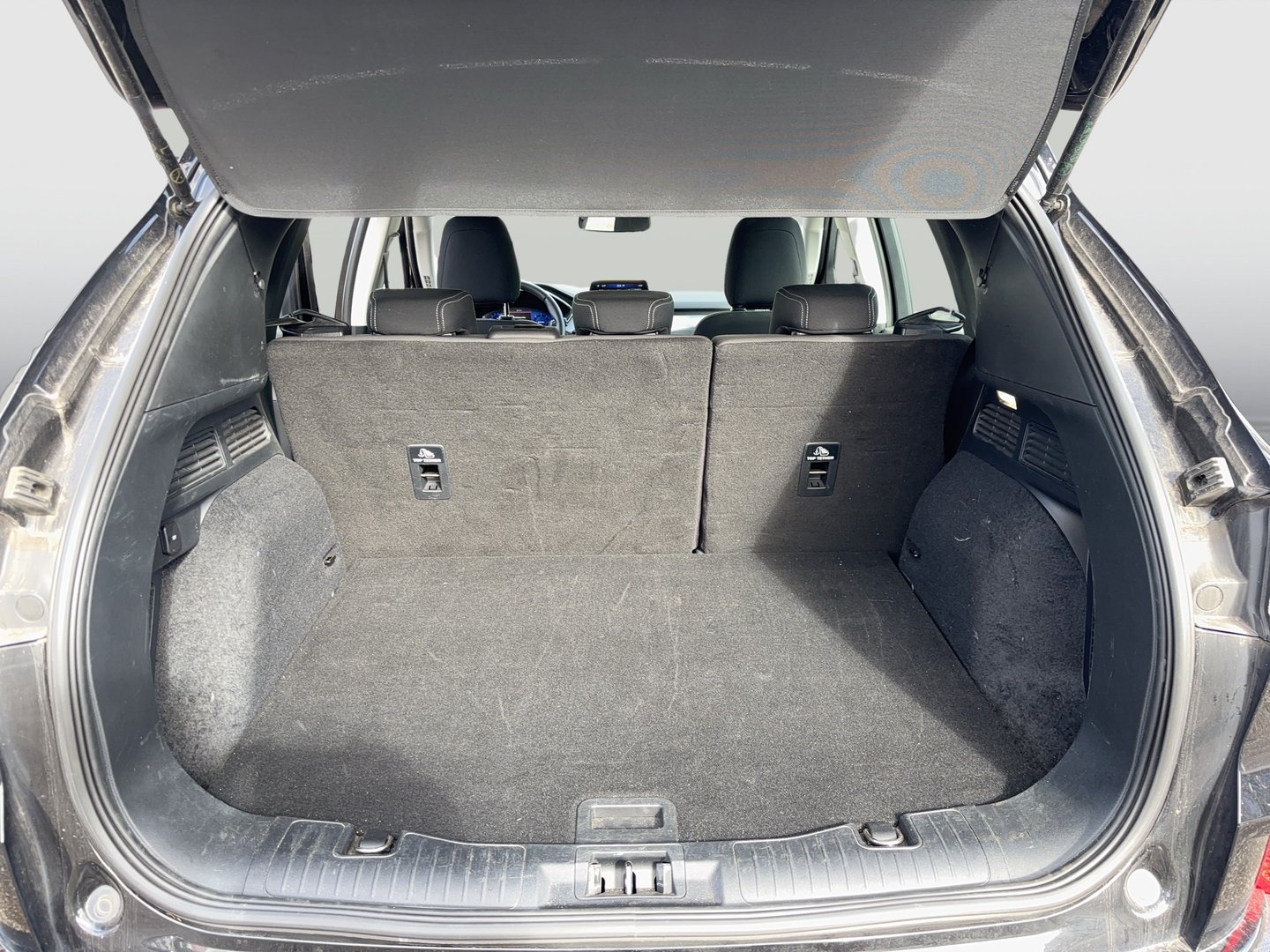 Ford Kuga 1,5 EcoBlue Titanium Aut. | Bild 22 von 25