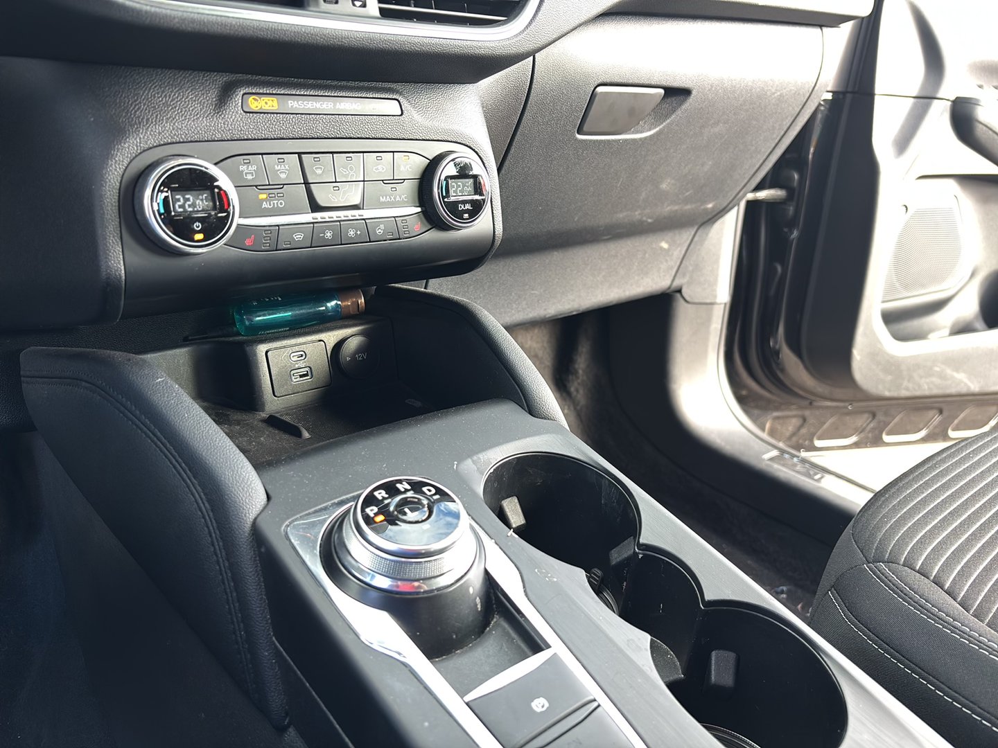 Ford Kuga 1,5 EcoBlue Titanium Aut. | Bild 20 von 25