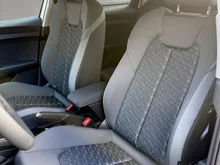 Audi A1 Sportback 25 TFSI intense in Cortinaweiss