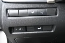 Nissan X-TRAIL e-Power e-4orce Tekna in weiß