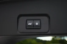 Nissan X-TRAIL e-Power e-4orce Tekna in weiß