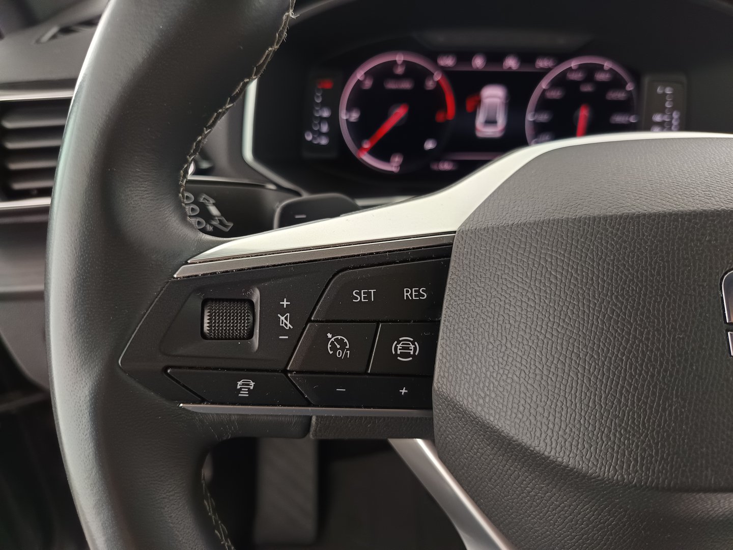 SEAT Tarraco Xcellence 2.0 TDI DSG 4Drive | Bild 16 von 33