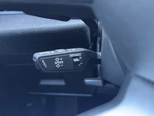 Audi A5 Avant e-hybrid quattro 220 kW in 0E Mythosschwarz Metallic